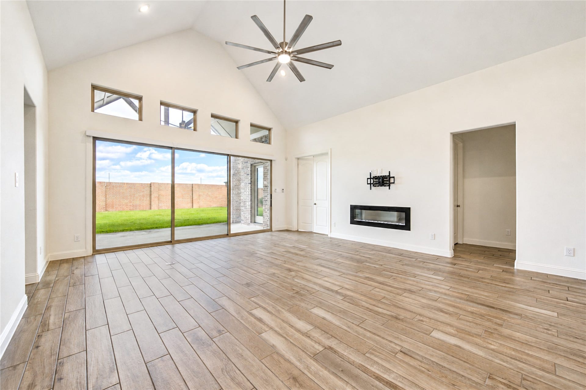10515 Harvest Oak Court, Missouri City, TX 77459 10515 Harvest Oak Court, Missouri City, TX 77459