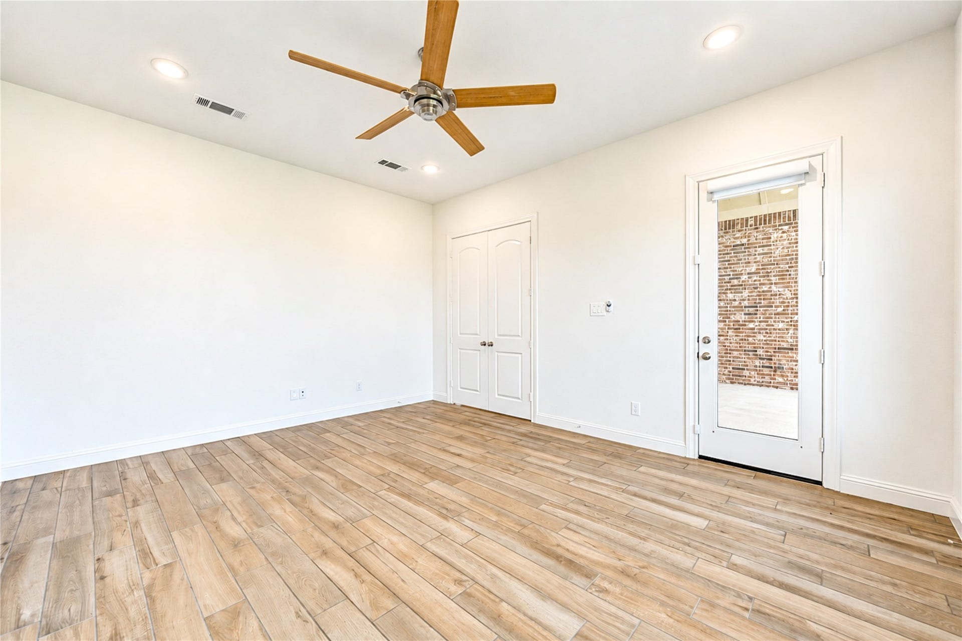 10515 Harvest Oak Court, Missouri City, TX 77459 10515 Harvest Oak Court, Missouri City, TX 77459