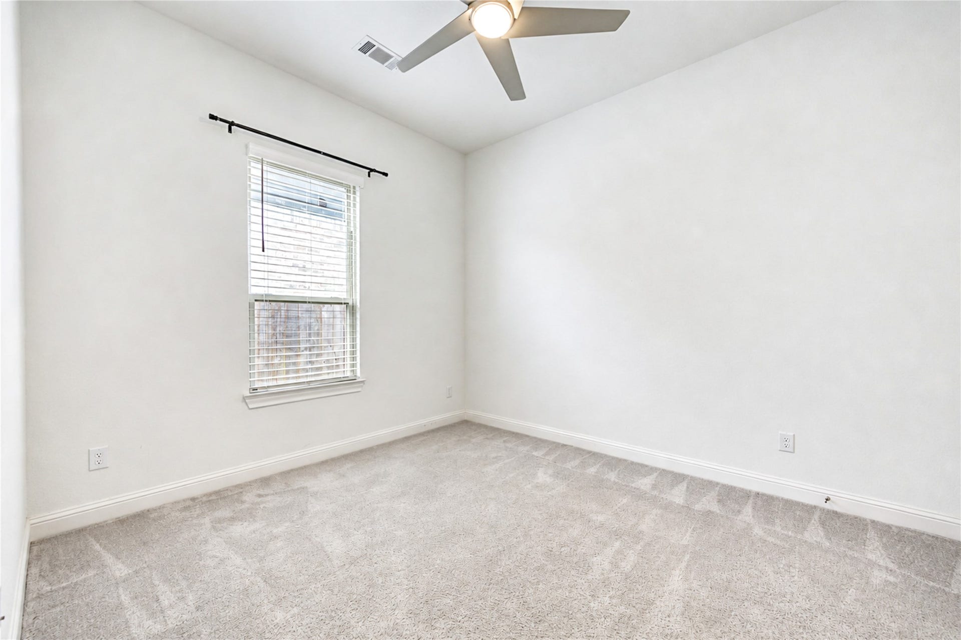 10515 Harvest Oak Court, Missouri City, TX 77459 10515 Harvest Oak Court, Missouri City, TX 77459