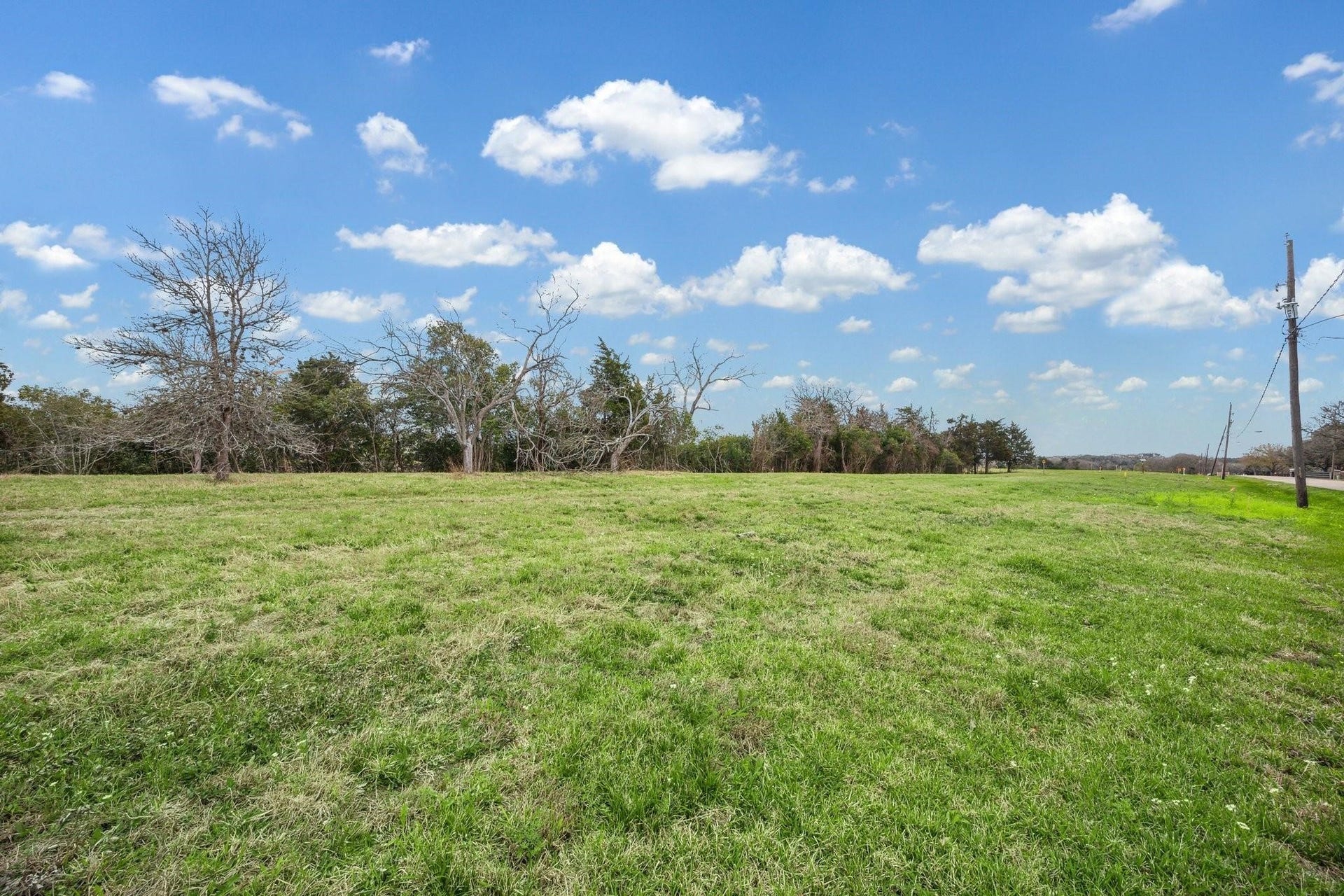 290 Marina View Drive, Webster, TX 77598