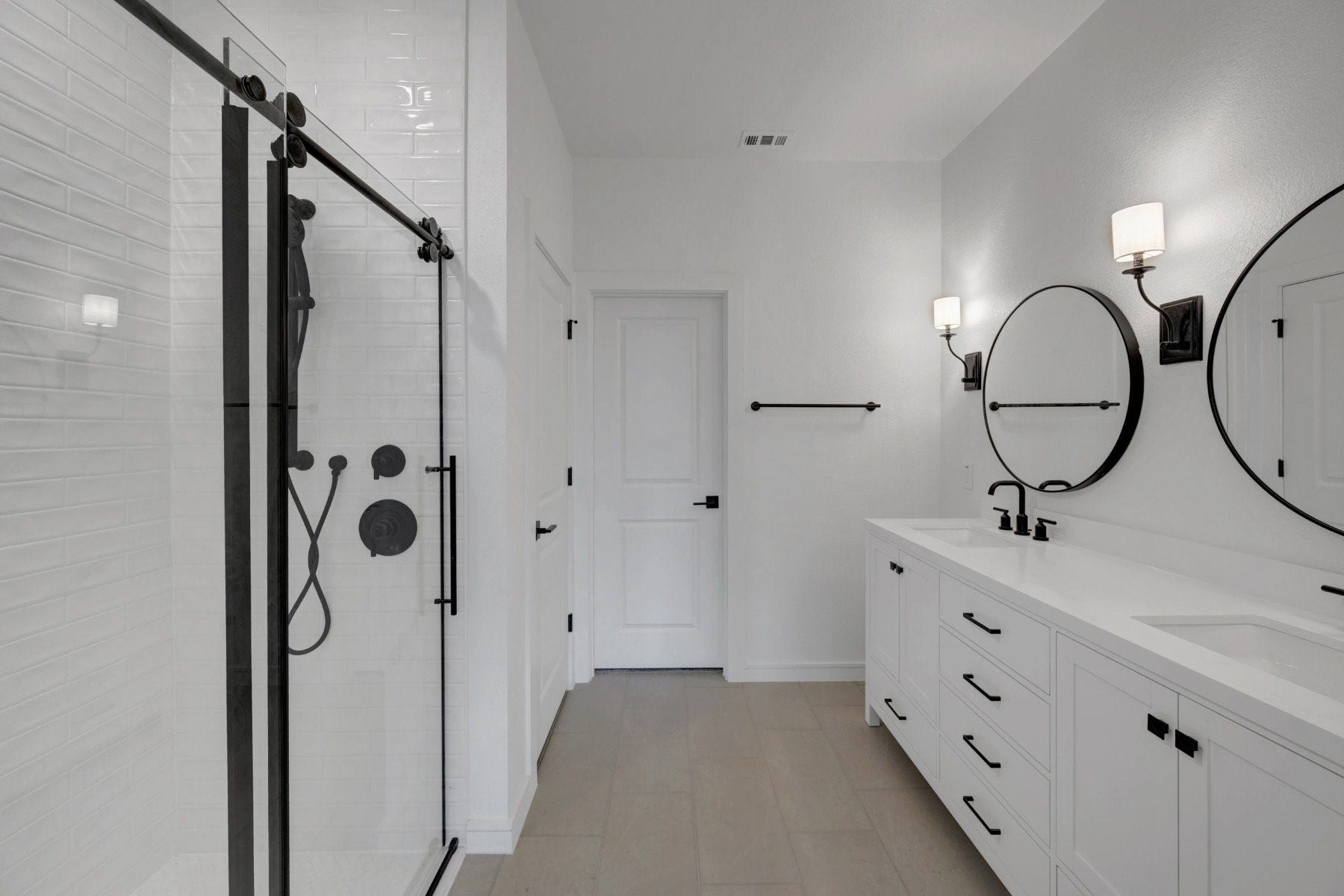 Tranquil primary bath