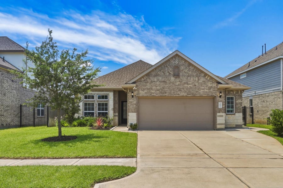 Property photo for 3607 Lake Varano Circle, Katy, TX