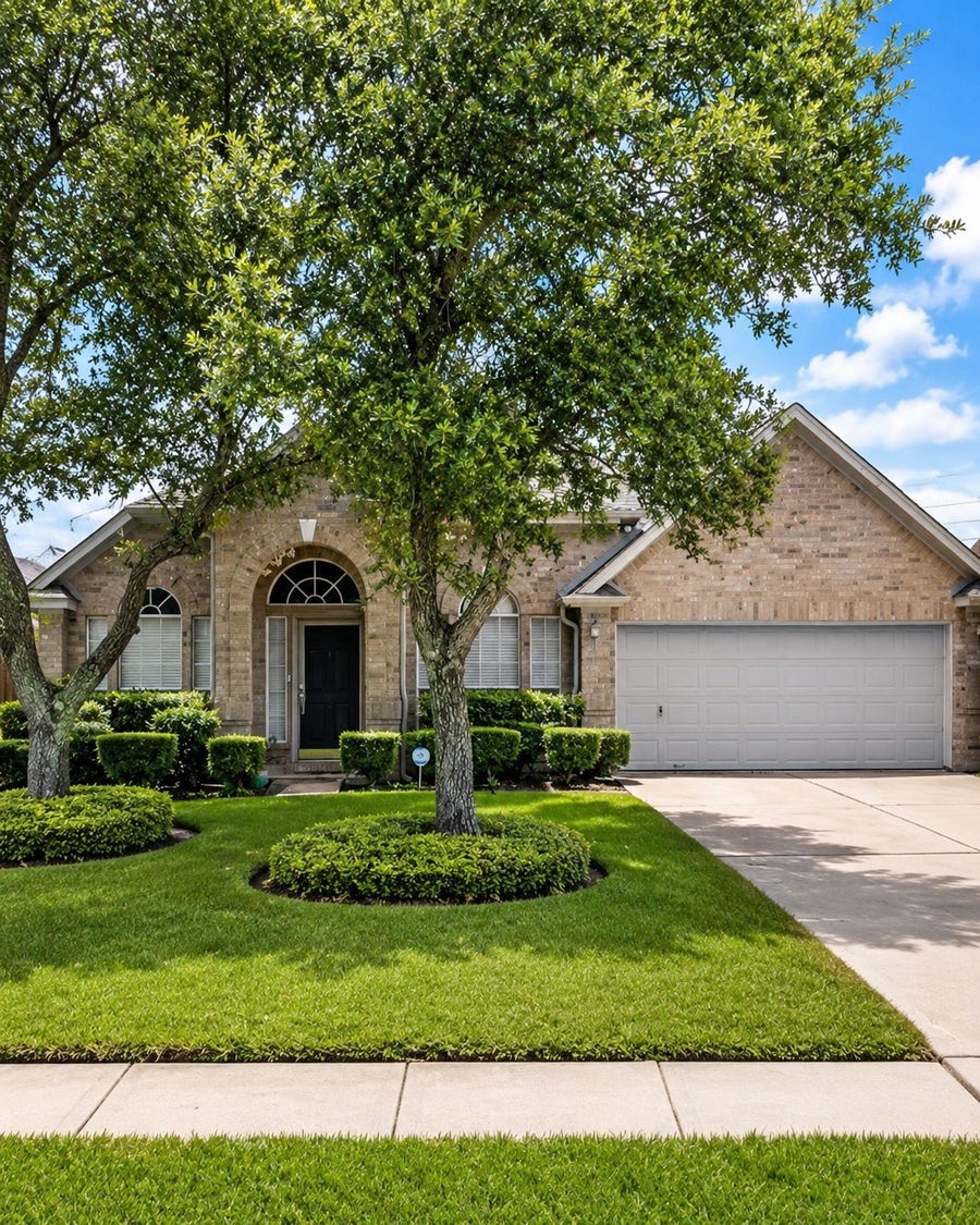 Property photo for 4602 W Thunderwood Circle, Fresno, TX