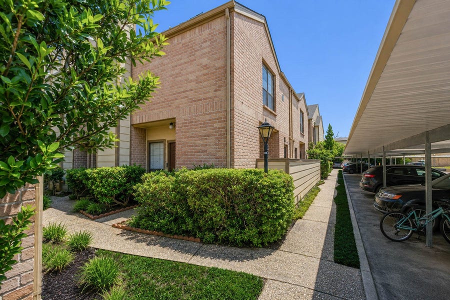 Property photo for 8299 Cambridge Street, #901, Houston, TX
