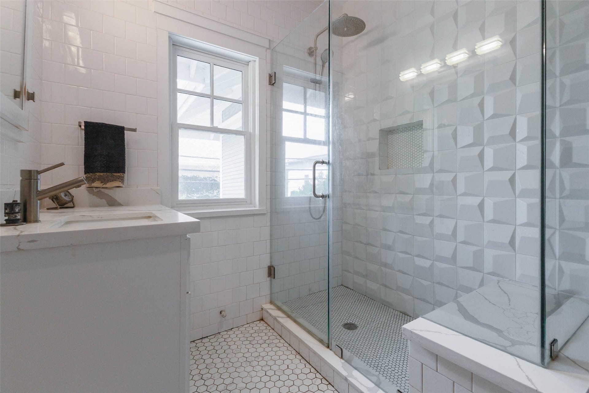 912 Kipling Street, Houston, TX 77006 912 Kipling Street, Houston, TX 77006
