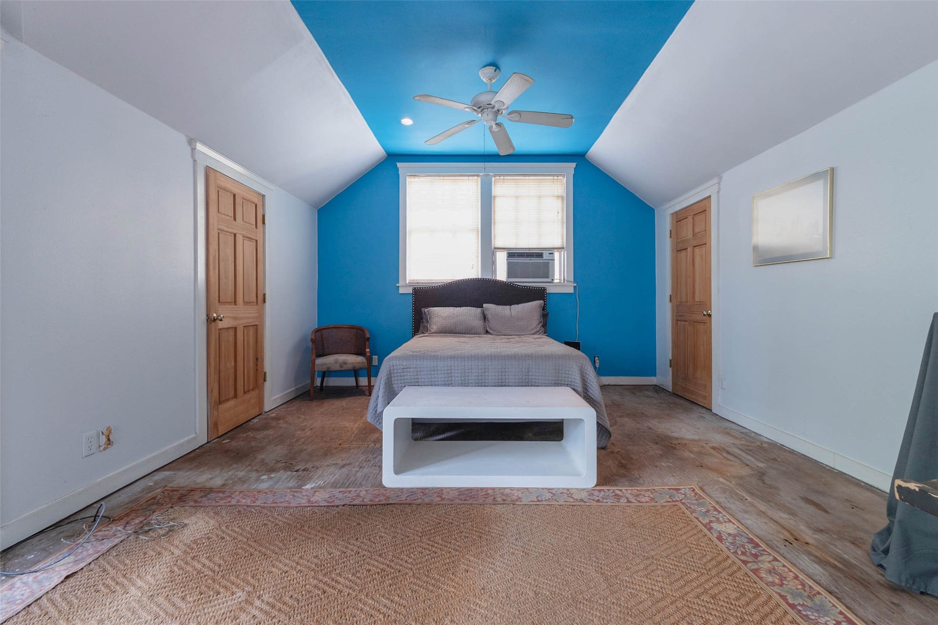 912 Kipling Street, Houston, TX 77006 912 Kipling Street, Houston, TX 77006