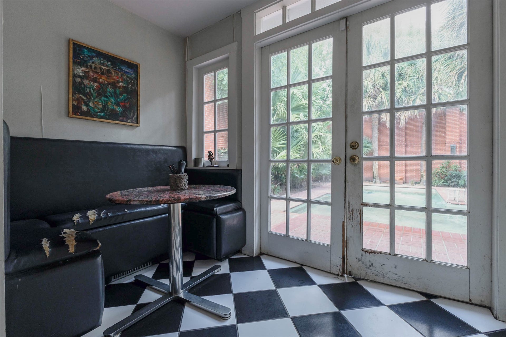 912 Kipling Street, Houston, TX 77006 912 Kipling Street, Houston, TX 77006