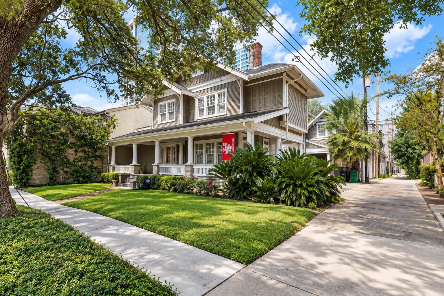 912 Kipling Street, Houston, TX 77006 912 Kipling Street, Houston, TX 77006