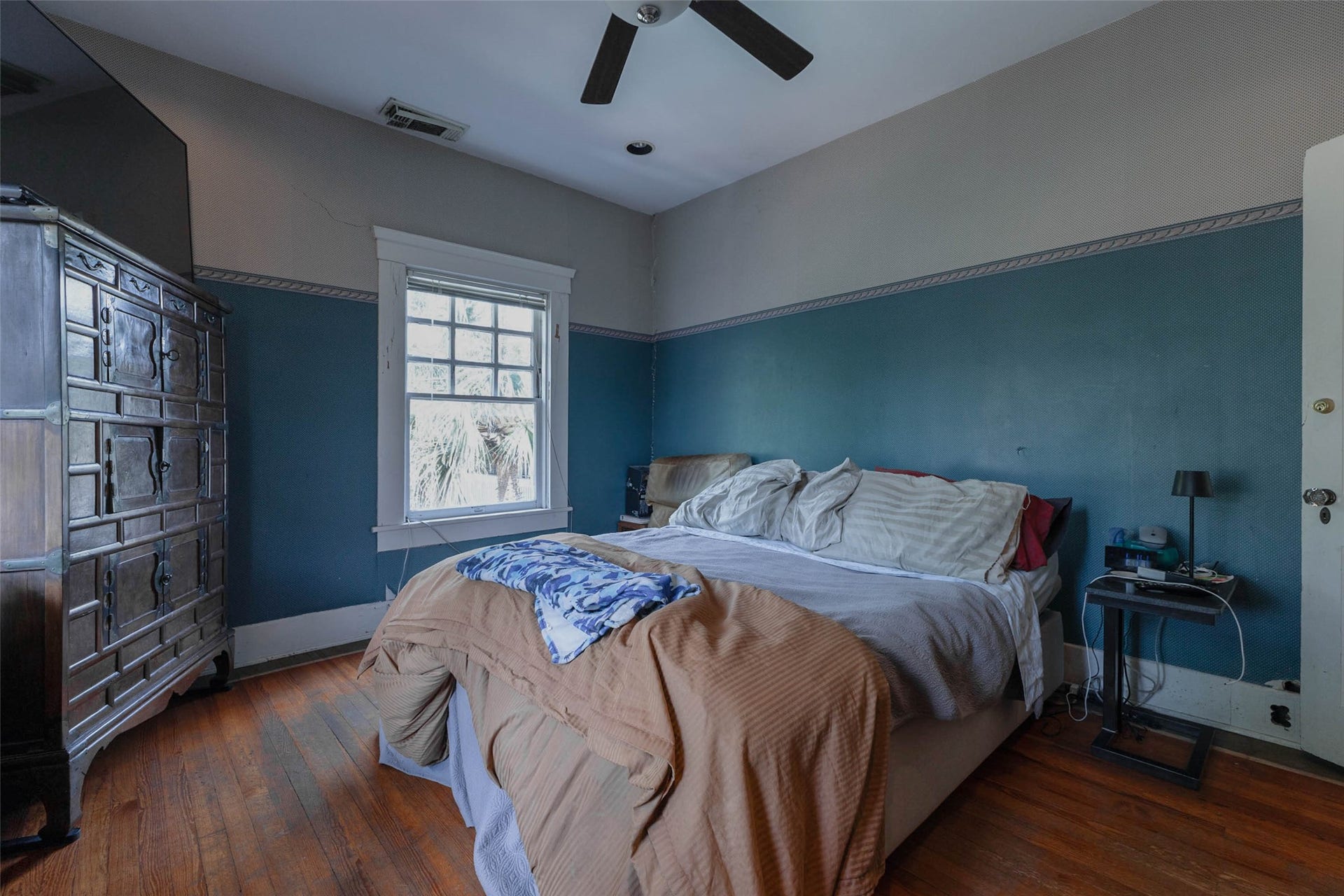 912 Kipling Street, Houston, TX 77006 912 Kipling Street, Houston, TX 77006