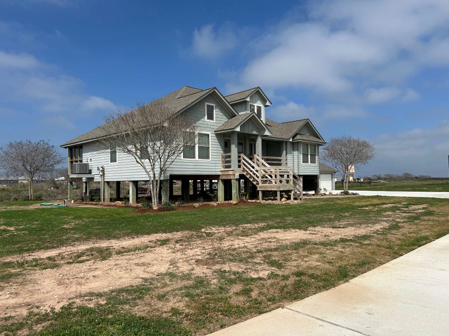 Property photo for 818 County Road 792, Freeport, TX