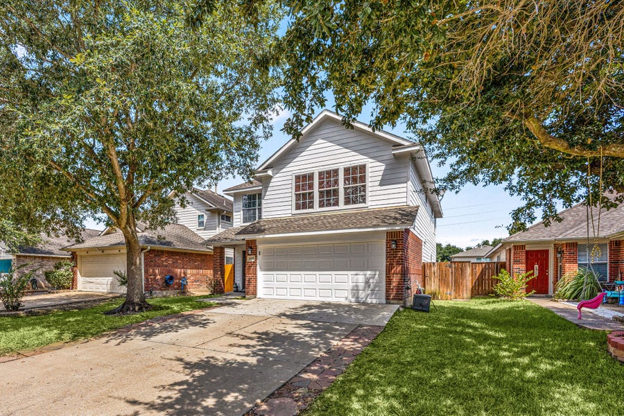 Property photo for 19222 Moss Meadow Lane, Katy, TX