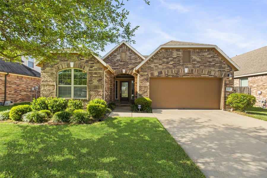 Property photo for 9430 Harmony Lake Lane, Richmond, TX