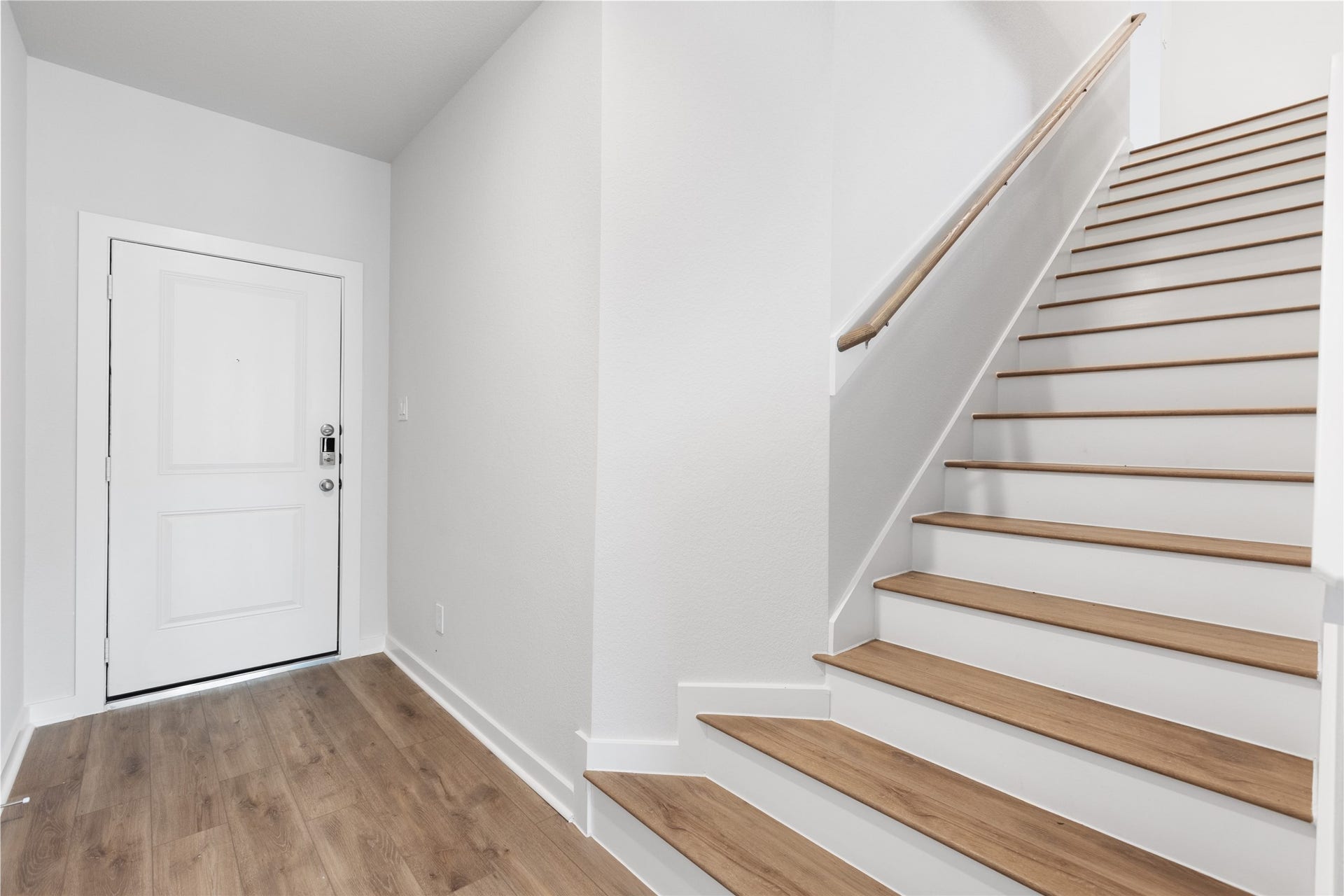 3027 Dovedale Street, Pearland, TX 77584 3027 Dovedale Street, Pearland, TX 77584