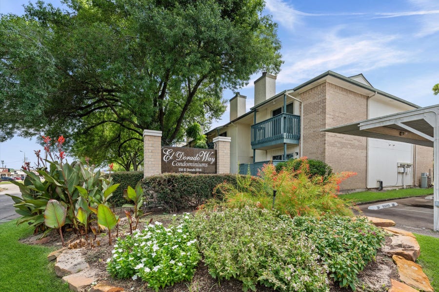 Property photo for 250 El Dorado Boulevard, #121, Houston, TX