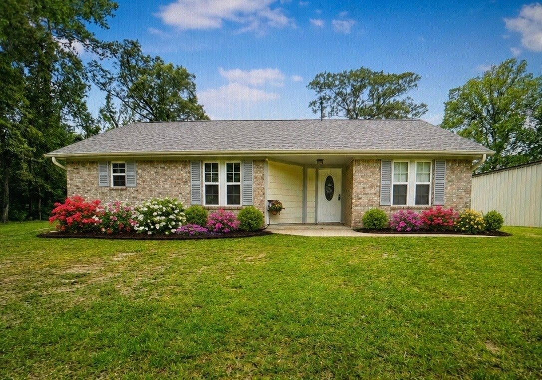 1003 Cherry Creek Road, Dayton, TX 77535 Welcome to your little piece of heaven on earth!