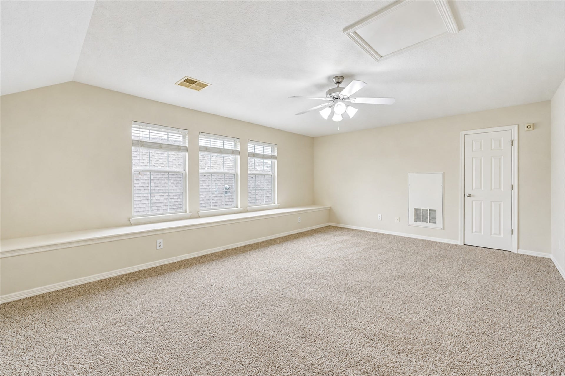 1231 Sopris Drive, Houston, TX 77077 1231 Sopris Drive, Houston, TX 77077