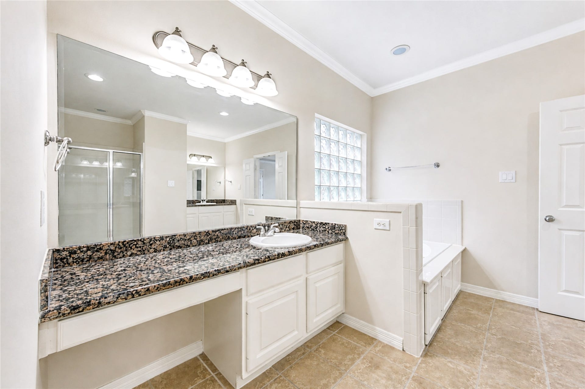 1231 Sopris Drive, Houston, TX 77077 1231 Sopris Drive, Houston, TX 77077