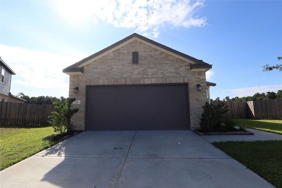Property photo for 115 Resilient Gale, Magnolia, TX