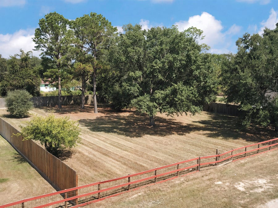 Property photo for 3210 2nd Street, Brookshire, TX