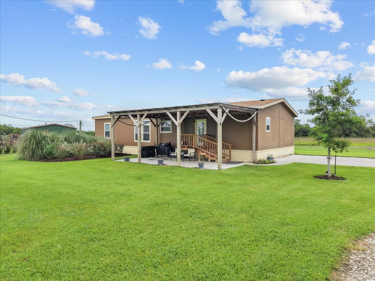 8710 Fm 646 Road S, Santa Fe, TX 77510 8710 Fm 646 Road S, Santa Fe, TX 77510