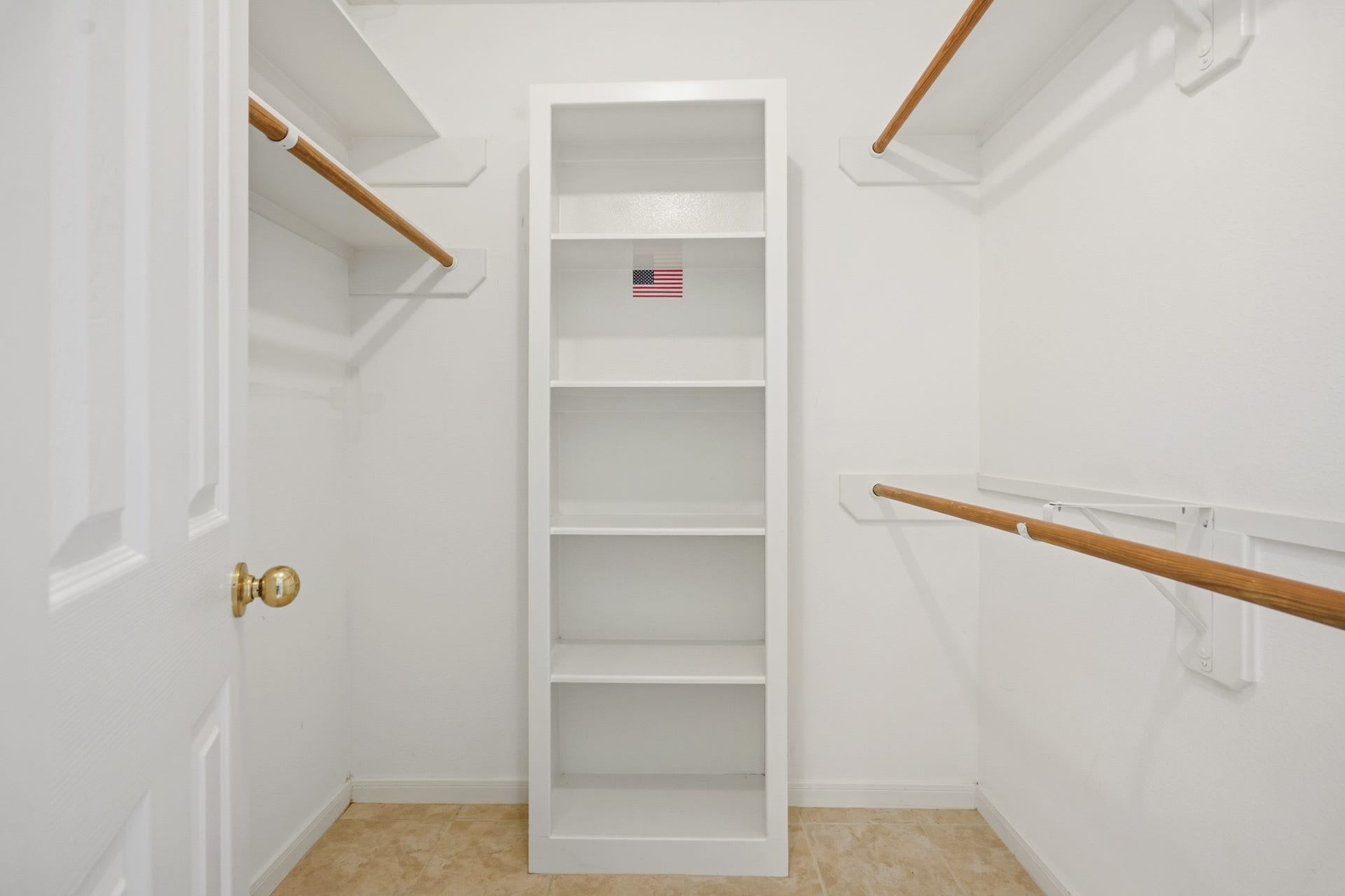 4814 Preston Trails Lane, Pasadena, TX 77505 Two Walk-in Closets with Shelves