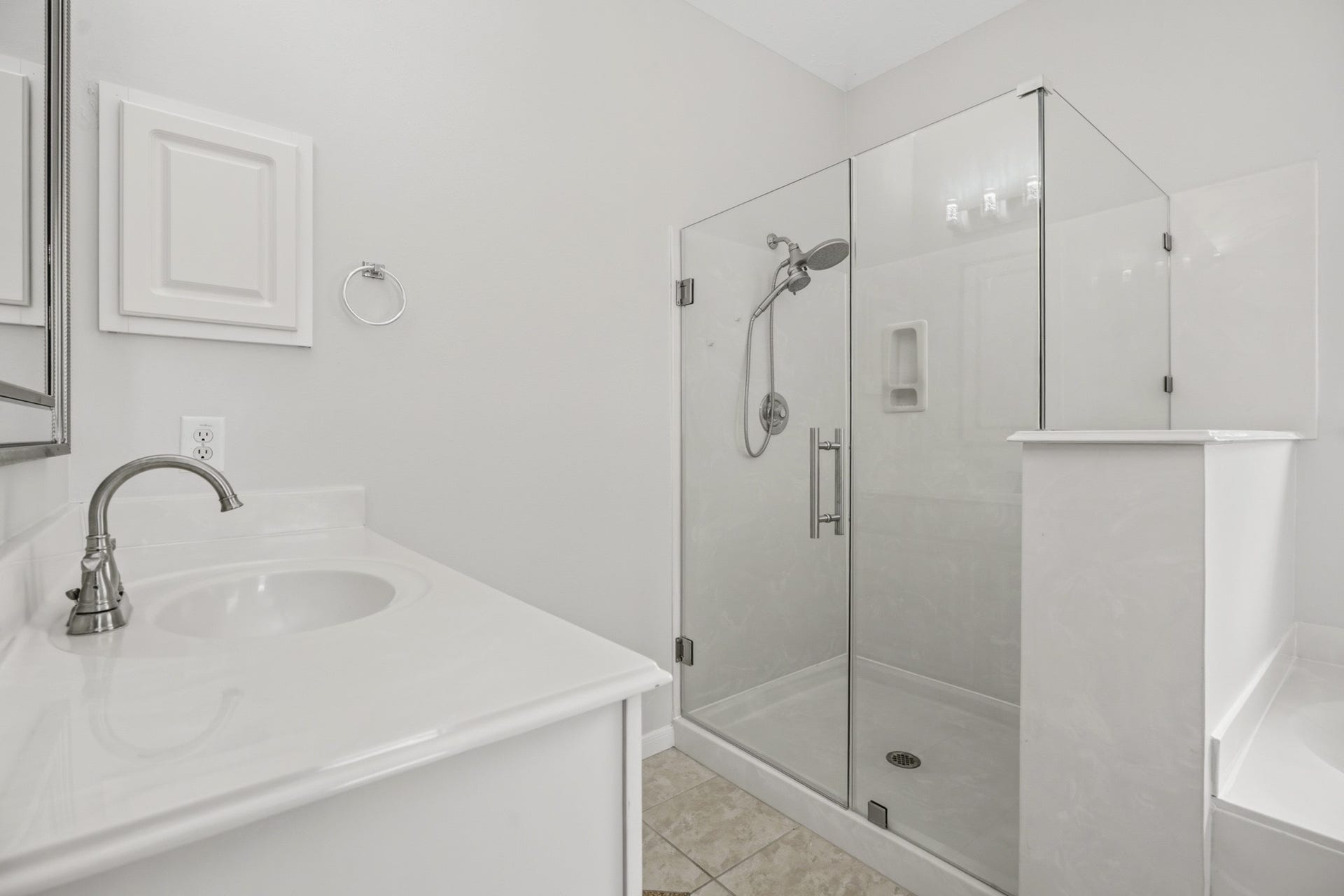 4814 Preston Trails Lane, Pasadena, TX 77505 New Glass Shower
