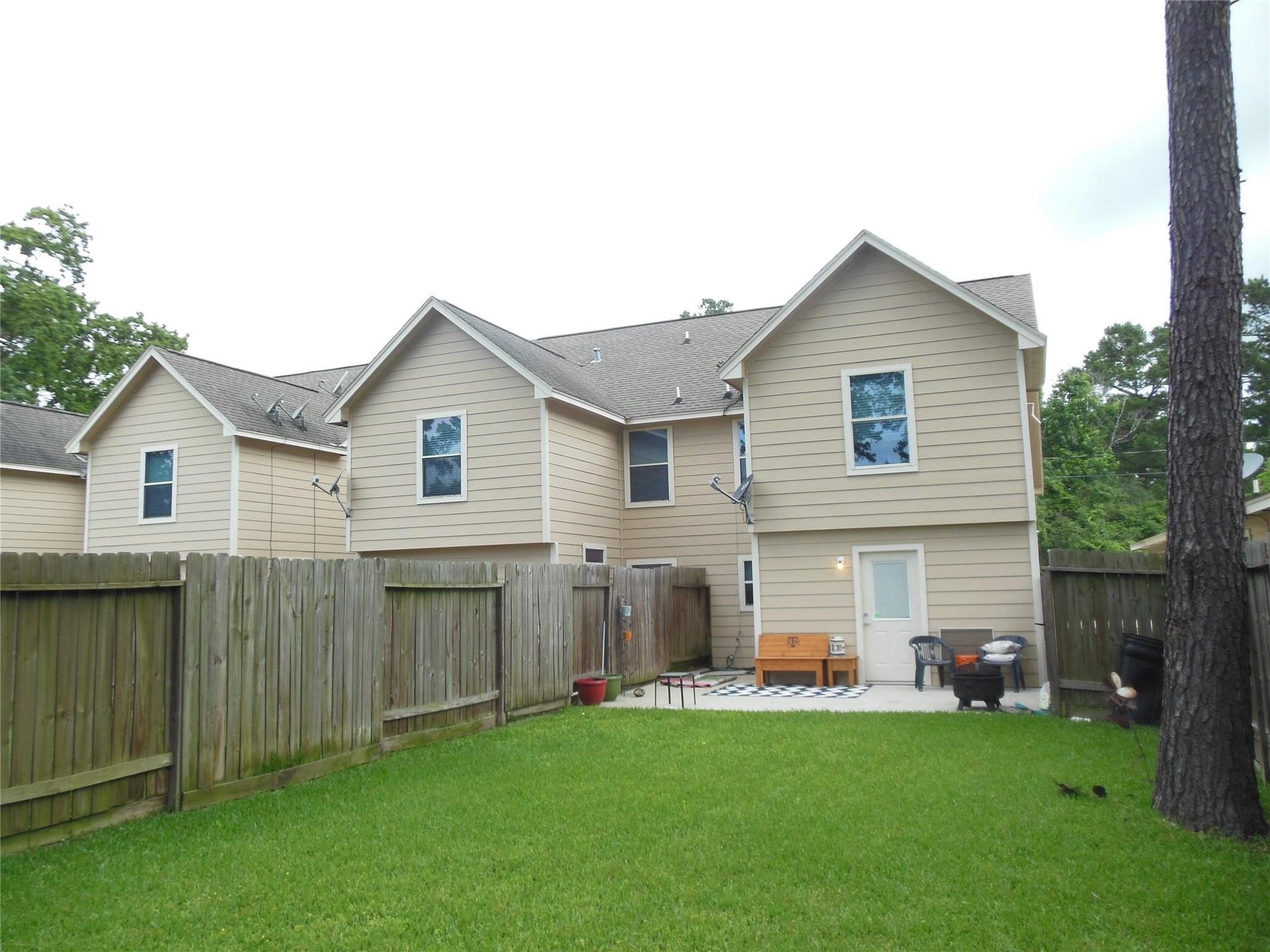 614 Foster Street, Tomball, TX 77375 614 Foster Street, Tomball, TX 77375