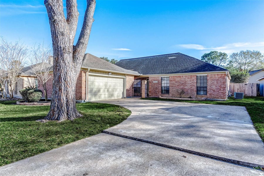Property photo for 21623 Park Valley Drive, Katy, TX