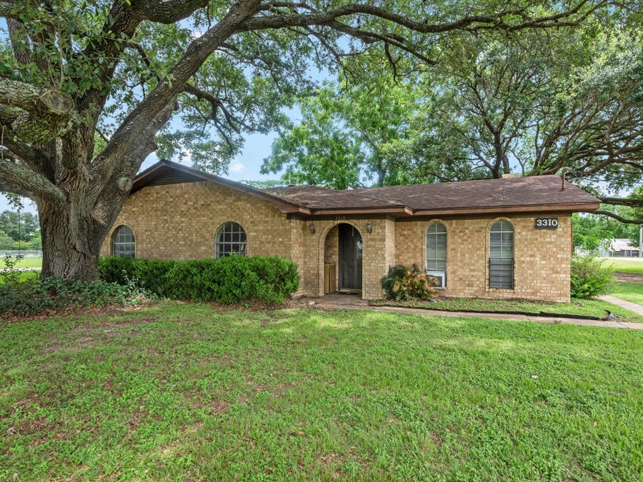 Property photo for 3310 2nd Street, Pattison, TX