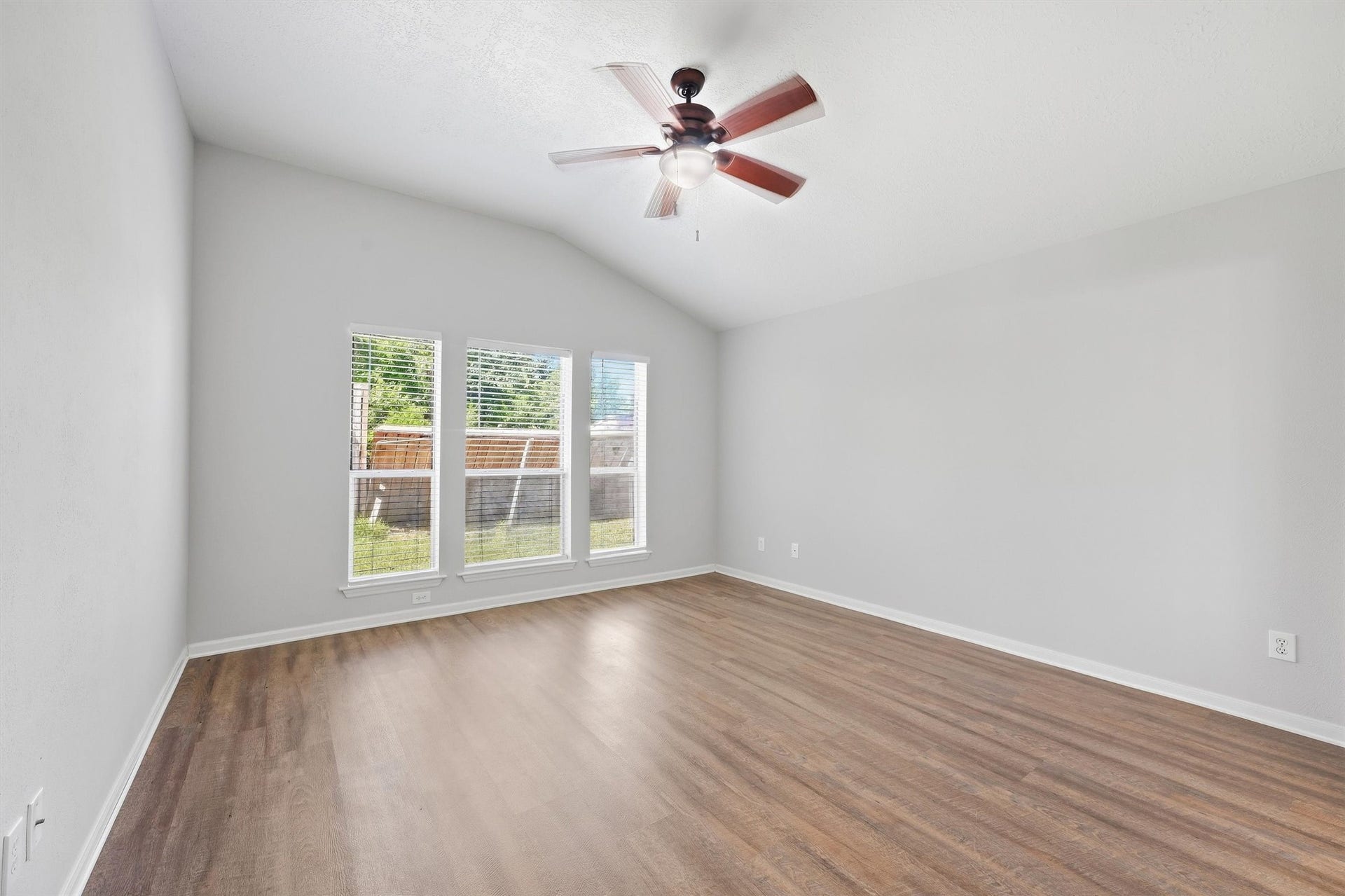 234 Darby Trails Drive, Sugar Land, TX 77479