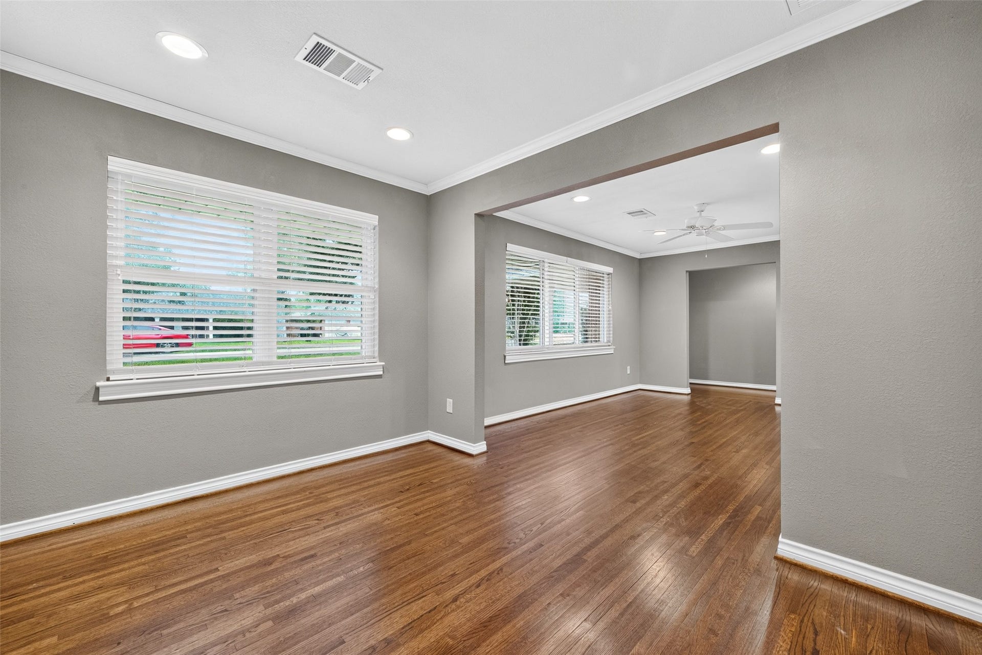 3107 Mona Lee Lane, Houston, TX 77080 3107 Mona Lee Lane, Houston, TX 77080