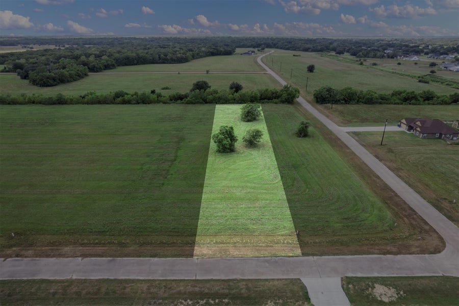 Property photo for 41614 Cherokee Trail, Angleton, TX