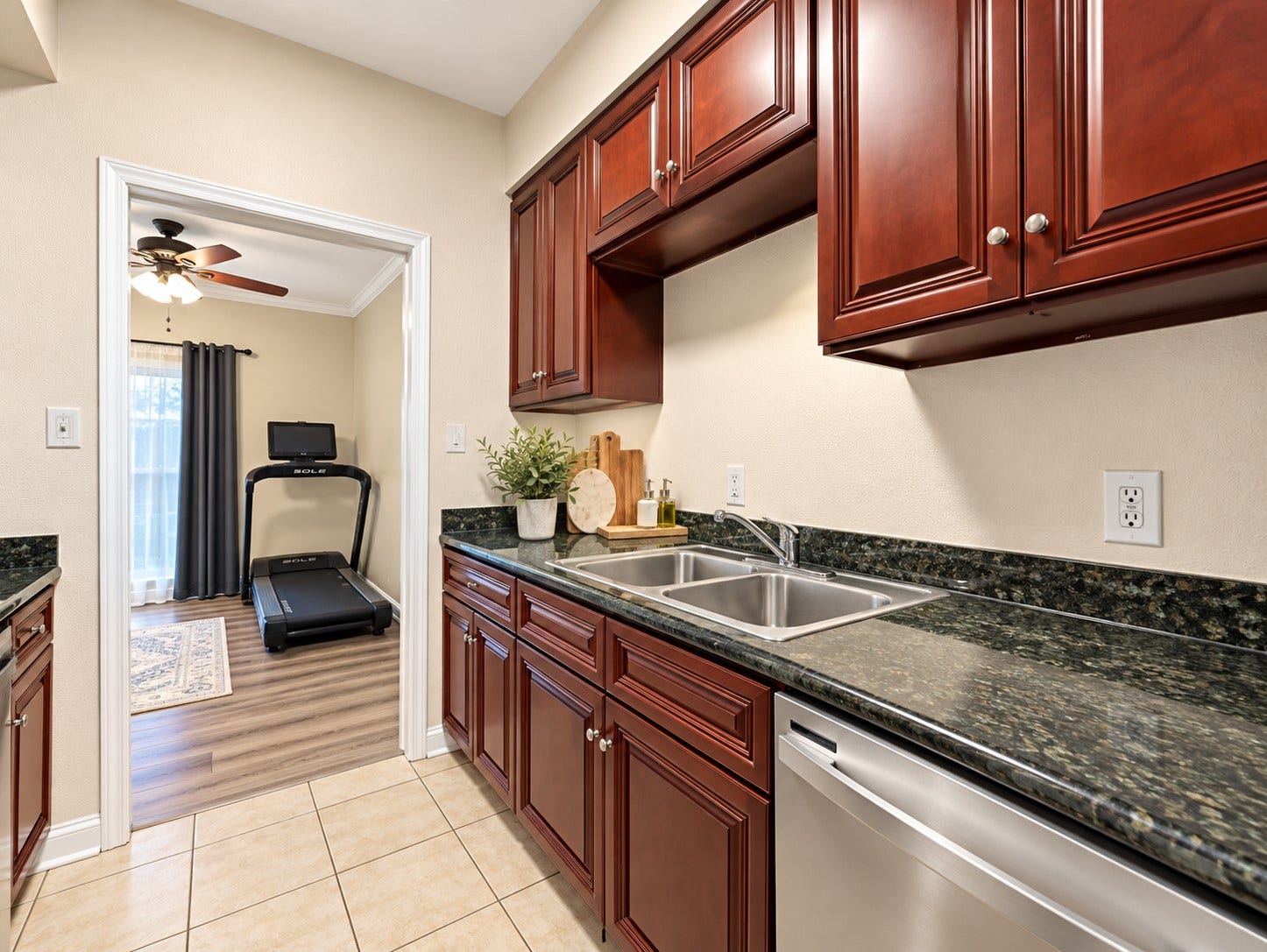 9707 Richmond Avenue, #11, Houston, TX 77042 9707 Richmond Avenue, #11, Houston, TX 77042