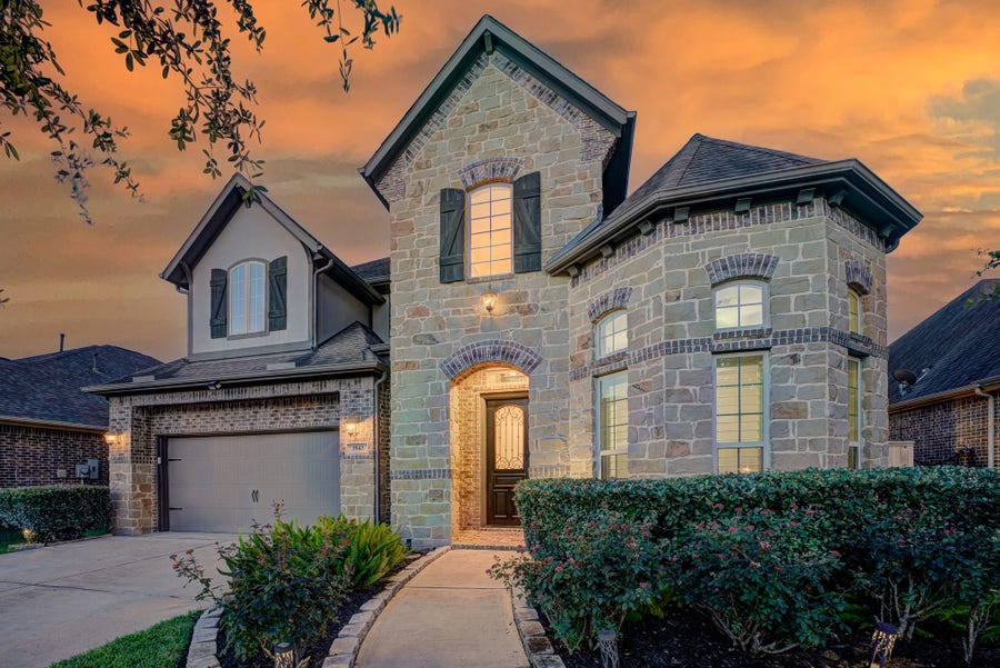 Property photo for 3543 Morning Hill Court, Pearland, TX