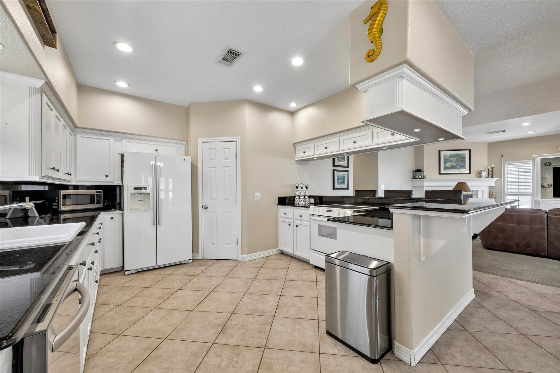 506 Westerly Drive, Tiki Island, TX 77554 506 Westerly Drive, Tiki Island, TX 77554