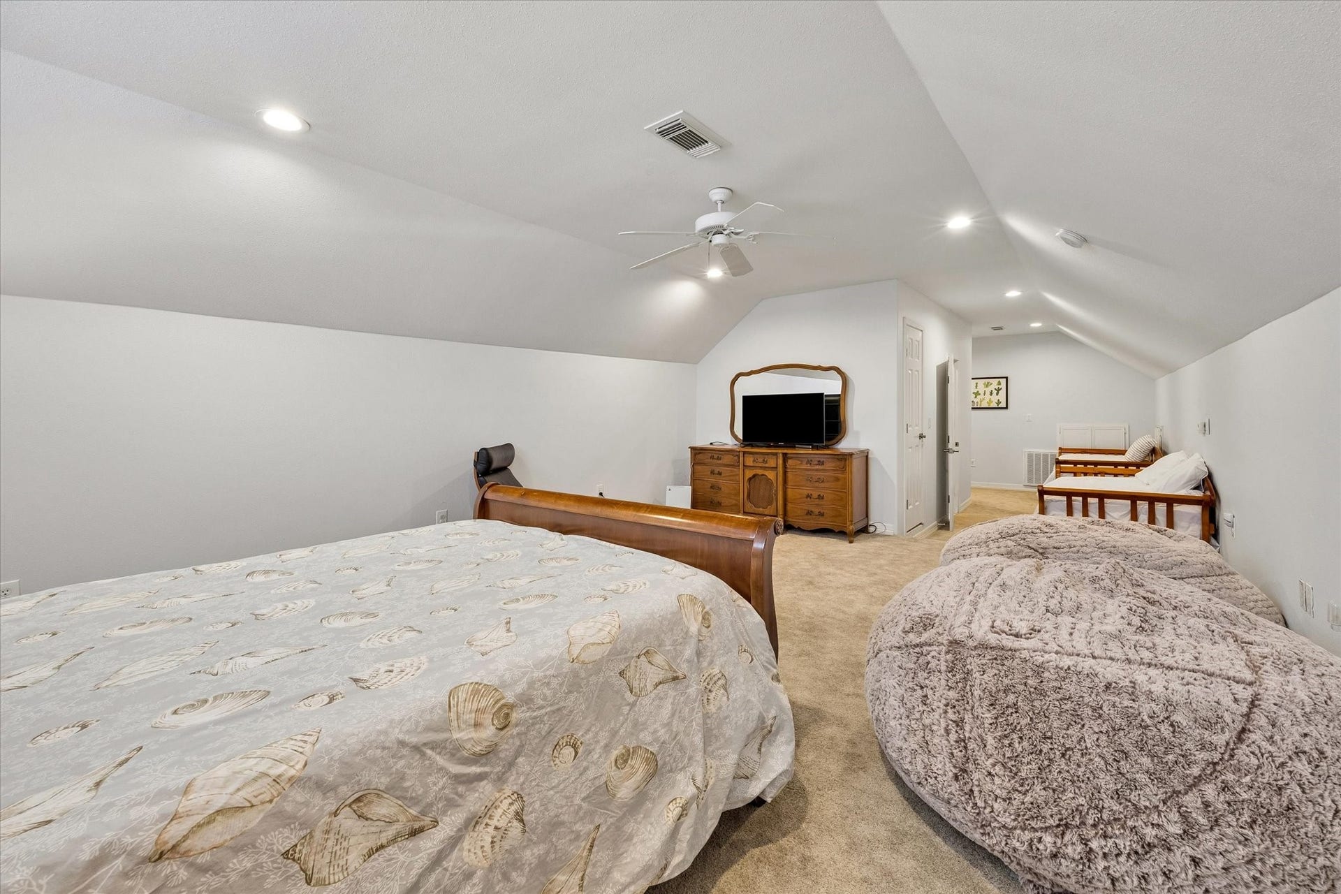 506 Westerly Drive, Tiki Island, TX 77554 506 Westerly Drive, Tiki Island, TX 77554