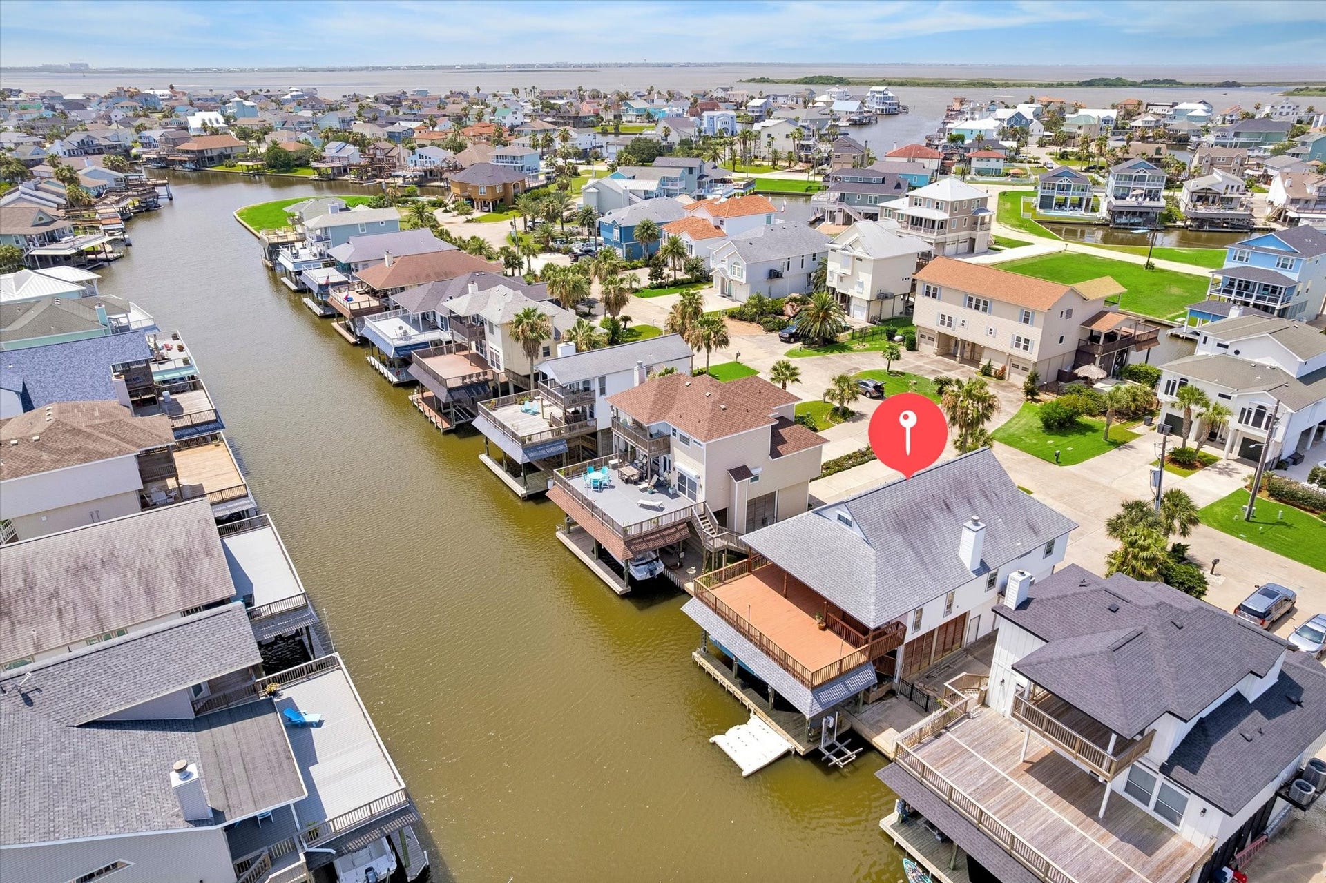 506 Westerly Drive, Tiki Island, TX 77554 506 Westerly Drive, Tiki Island, TX 77554