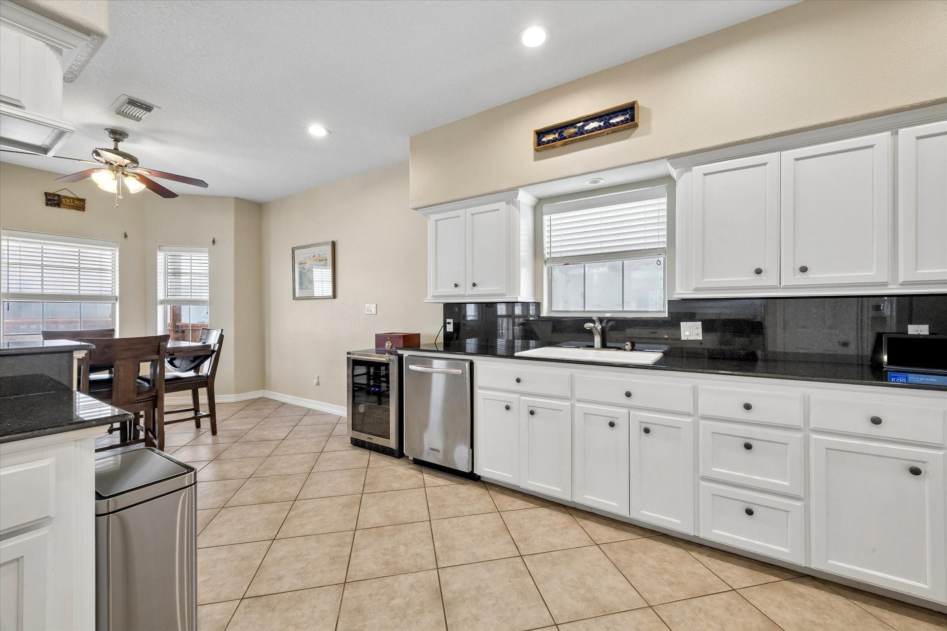 506 Westerly Drive, Tiki Island, TX 77554 506 Westerly Drive, Tiki Island, TX 77554
