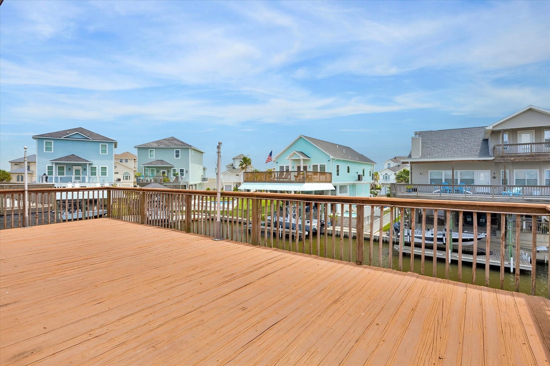 506 Westerly Drive, Tiki Island, TX 77554 506 Westerly Drive, Tiki Island, TX 77554