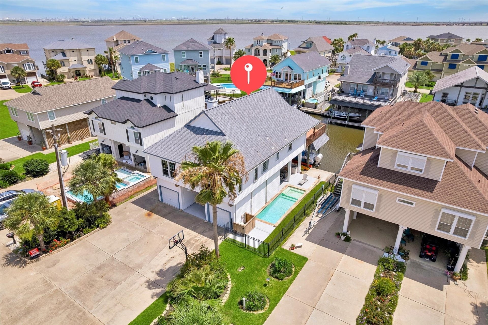 506 Westerly Drive, Tiki Island, TX 77554 506 Westerly Drive, Tiki Island, TX 77554