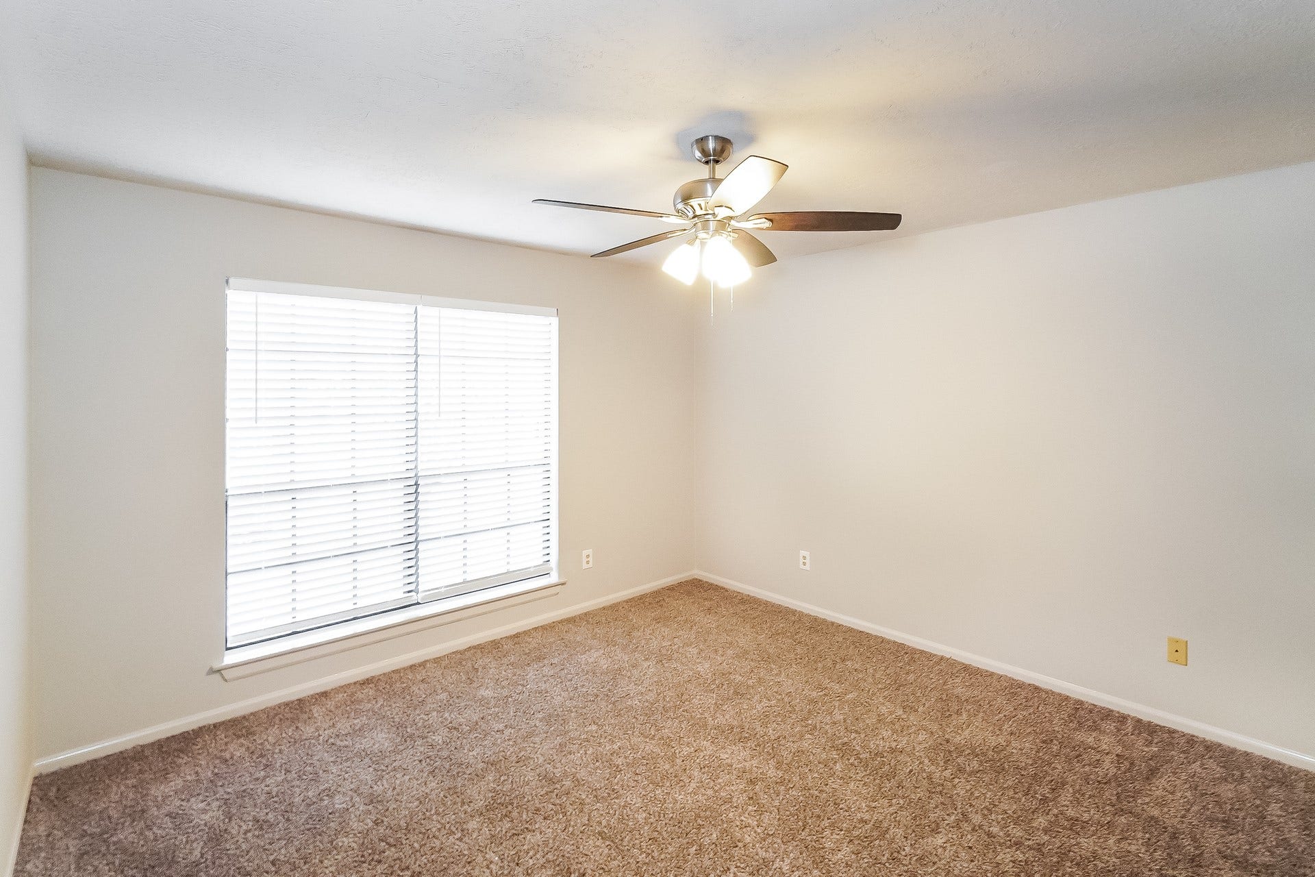 16810 Poplar Hill Street, Houston, TX 77095 16810 Poplar Hill Street, Houston, TX 77095