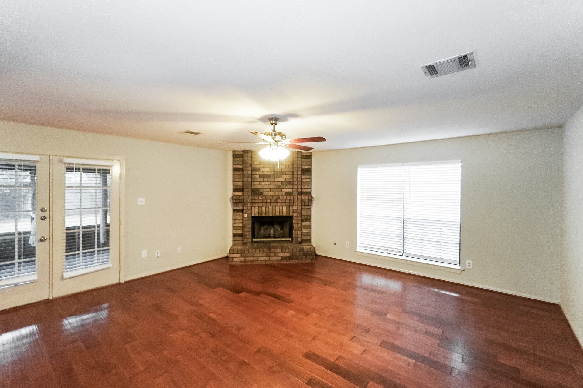 16810 Poplar Hill Street, Houston, TX 77095 16810 Poplar Hill Street, Houston, TX 77095