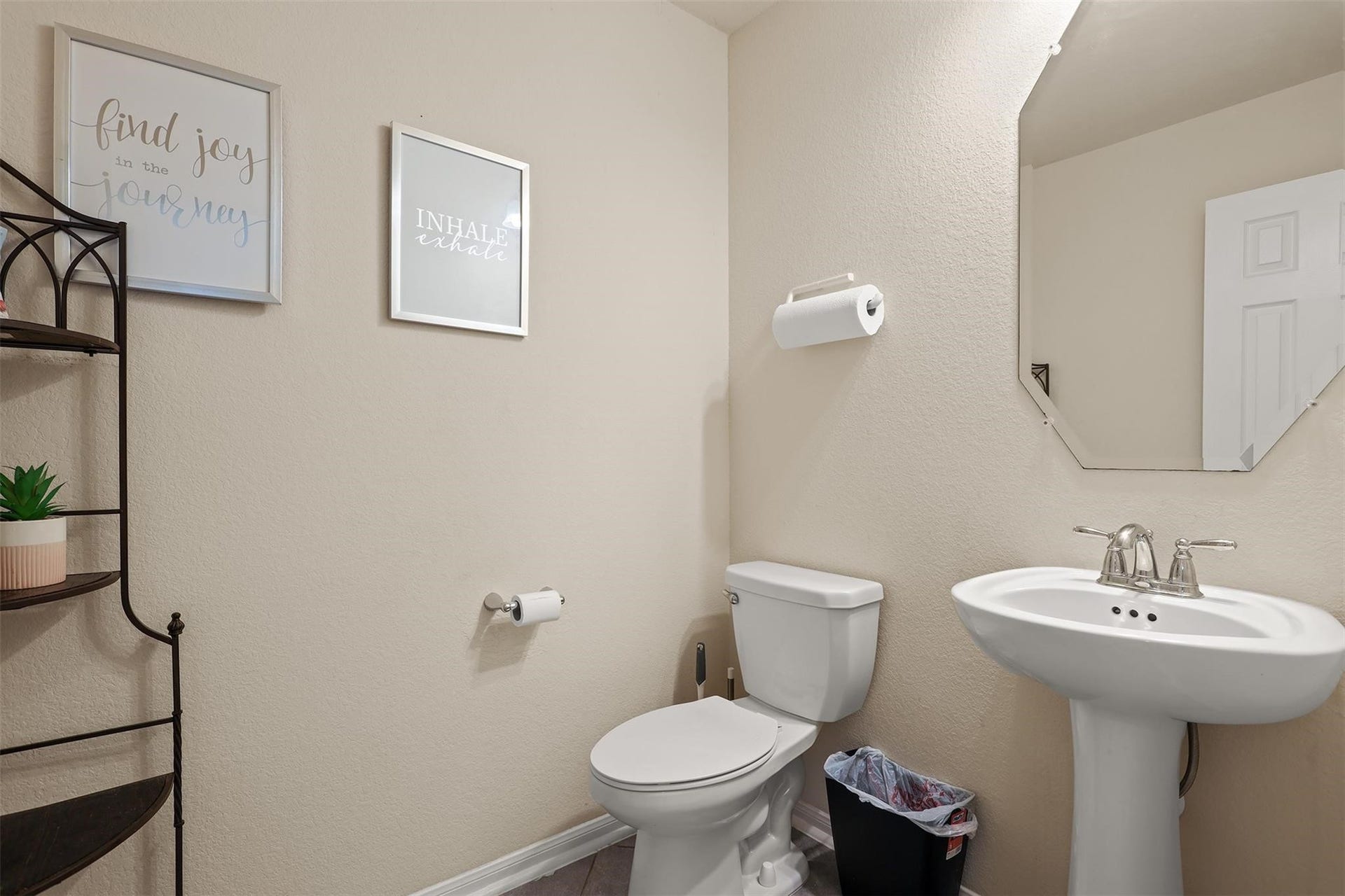 4318 Parkview Terrace Lane, Dickinson, TX 77539 4318 Parkview Terrace Lane, Dickinson, TX 77539