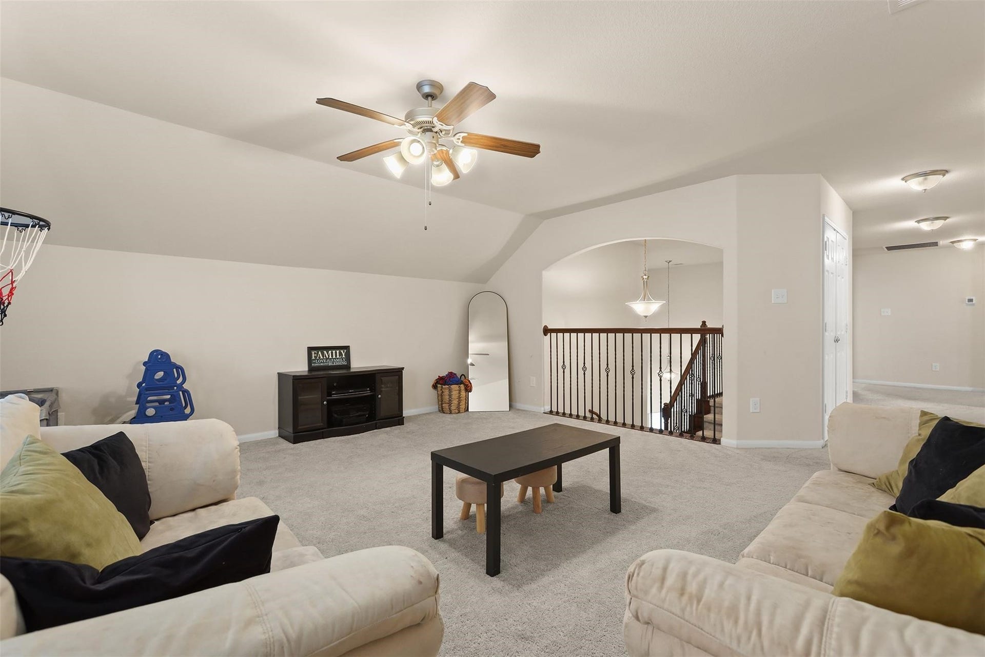 4318 Parkview Terrace Lane, Dickinson, TX 77539 4318 Parkview Terrace Lane, Dickinson, TX 77539