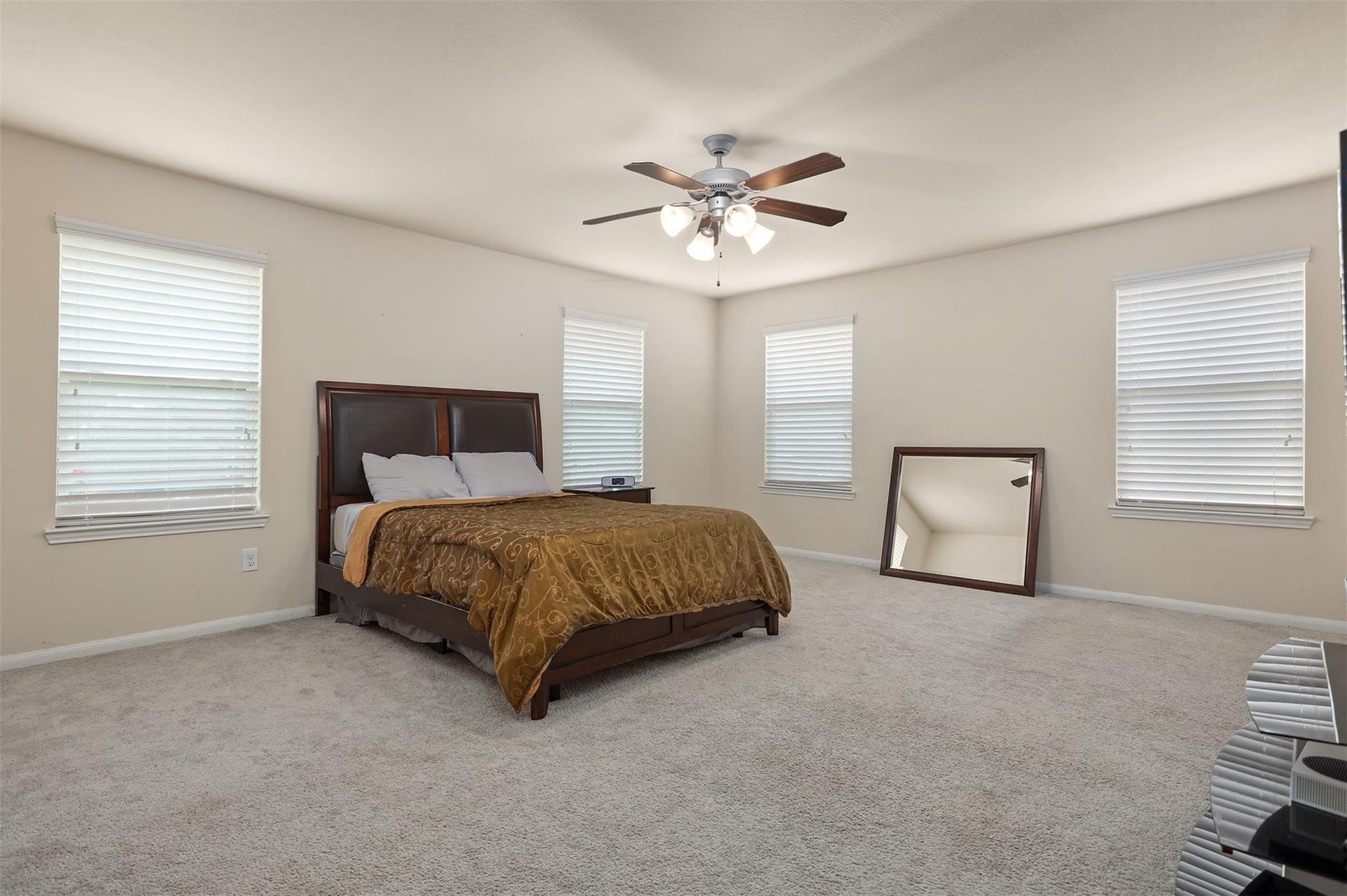 4318 Parkview Terrace Lane, Dickinson, TX 77539 4318 Parkview Terrace Lane, Dickinson, TX 77539