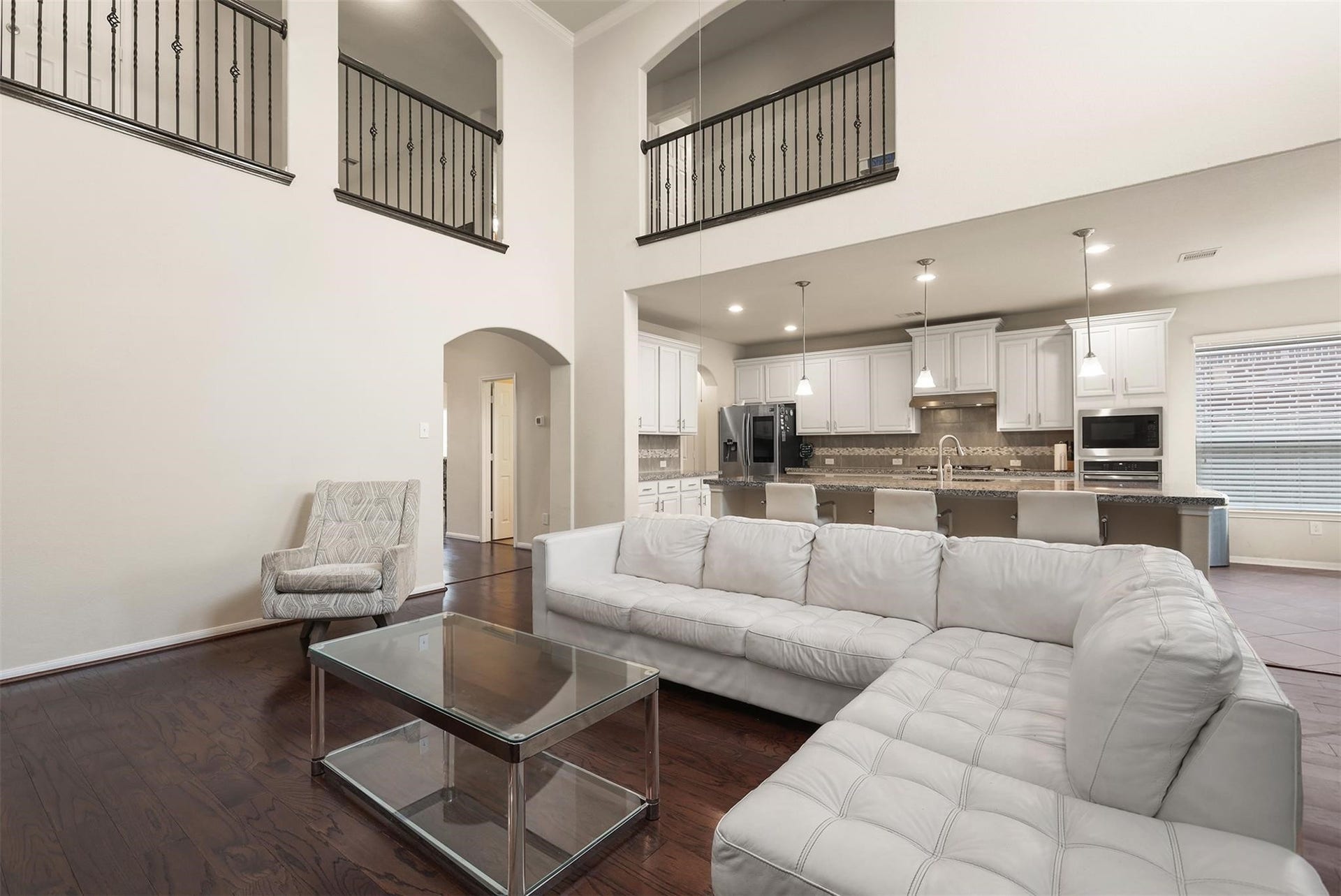 4318 Parkview Terrace Lane, Dickinson, TX 77539 4318 Parkview Terrace Lane, Dickinson, TX 77539