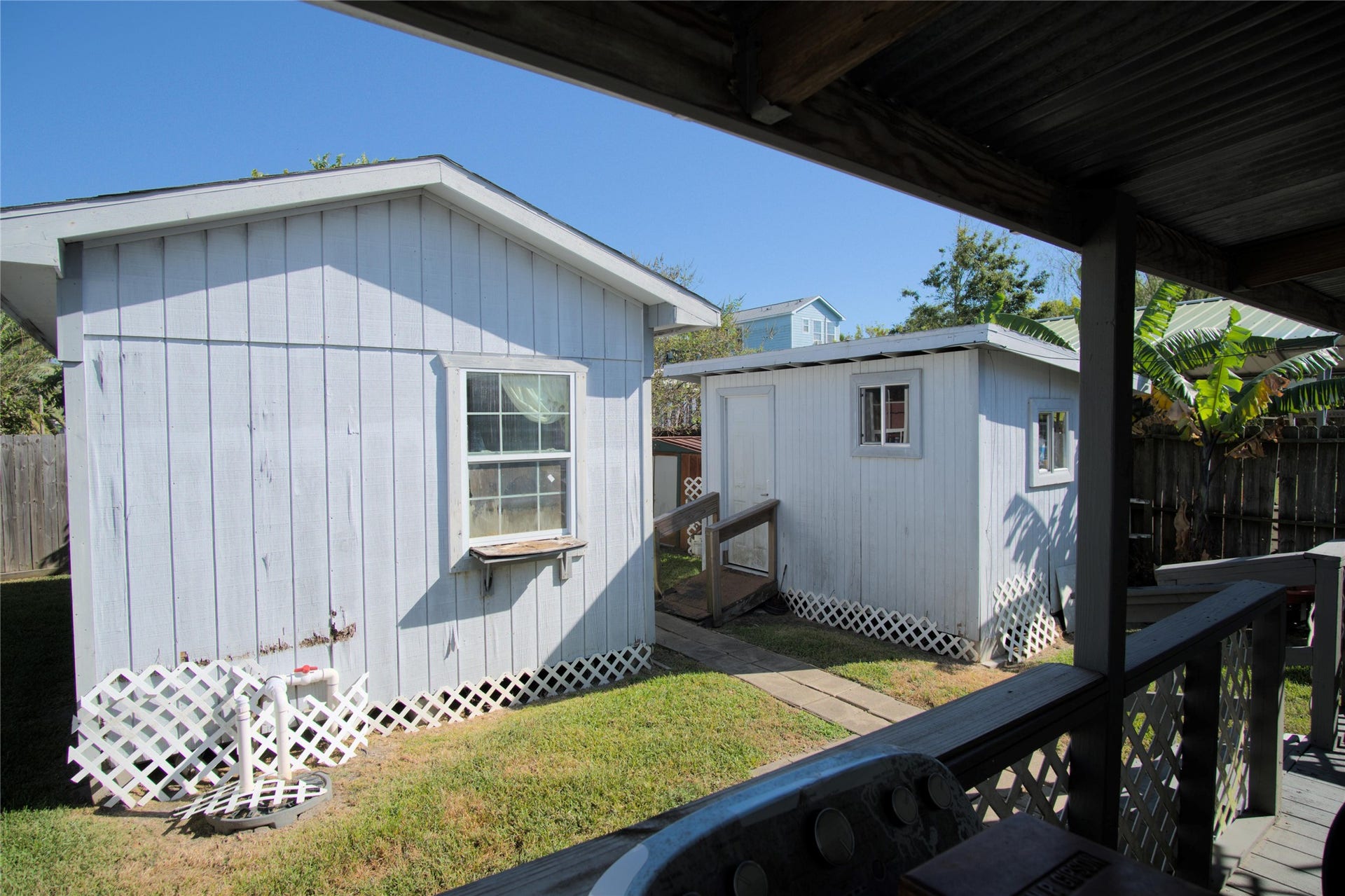 511 5th Street, San Leon, TX 77539 511 5th Street, San Leon, TX 77539