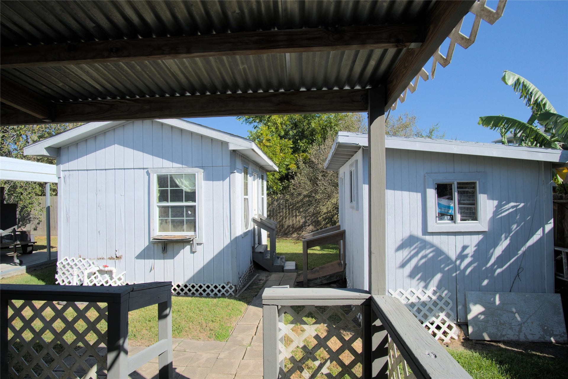 511 5th Street, San Leon, TX 77539 511 5th Street, San Leon, TX 77539