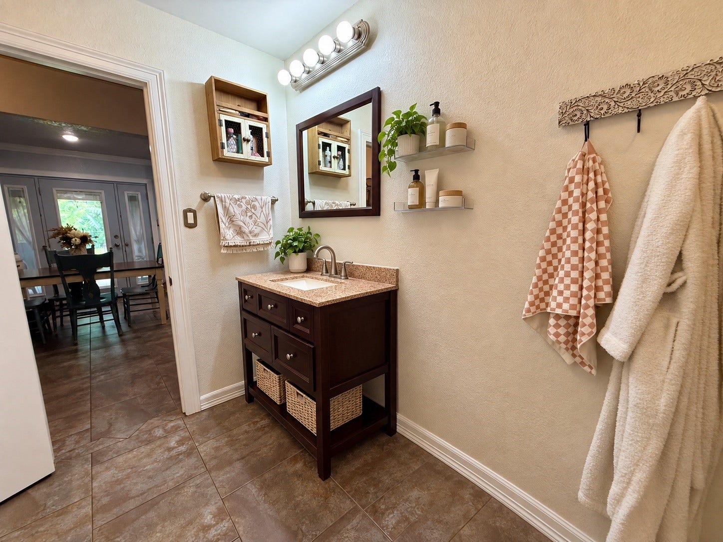 809 E Hamilton Street, West Columbia, TX 77486 809 E Hamilton Street, West Columbia, TX 77486