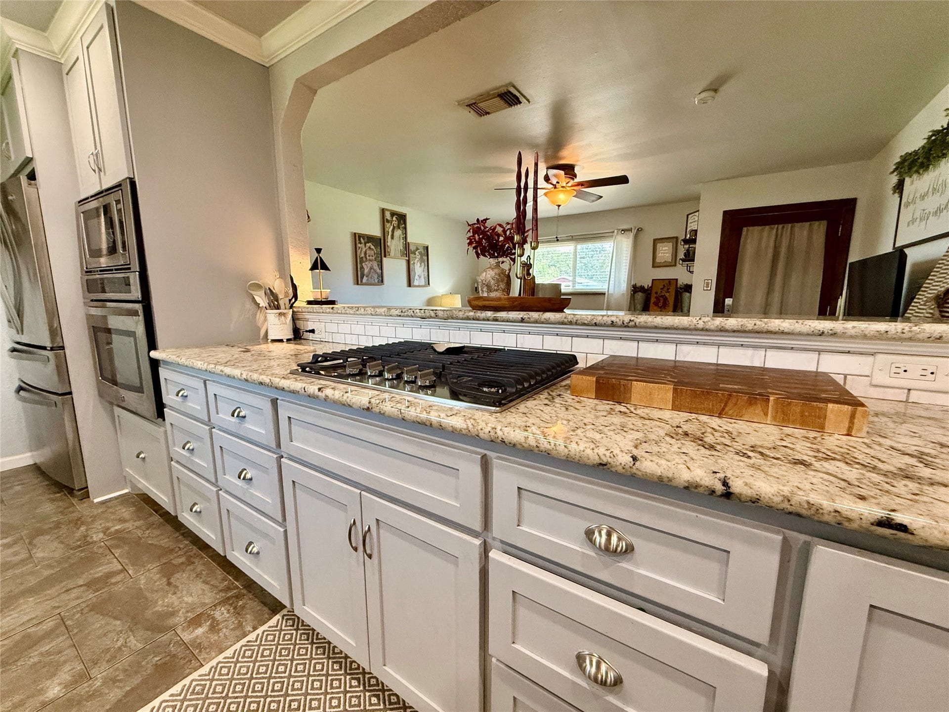 809 E Hamilton Street, West Columbia, TX 77486 809 E Hamilton Street, West Columbia, TX 77486